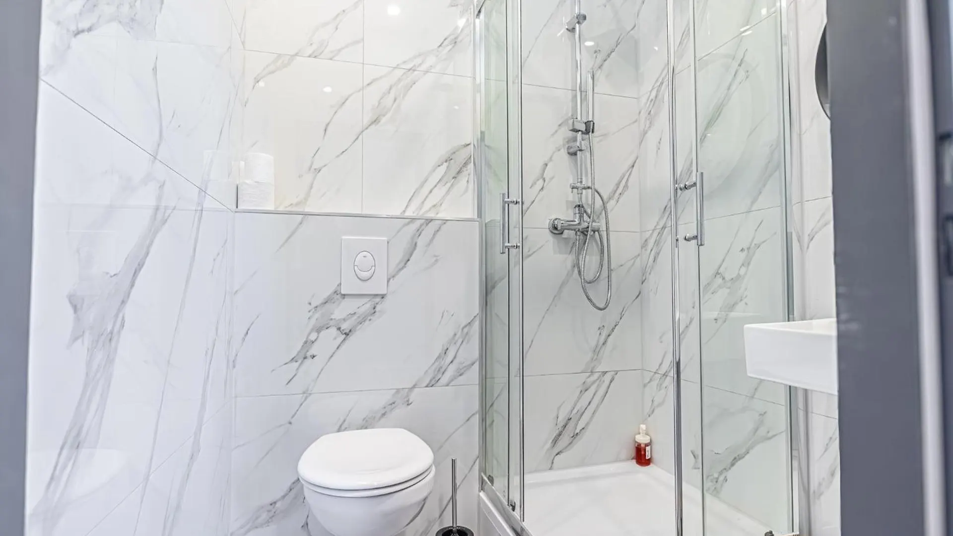 Comfortable And Compact Room In Vienna Meidling